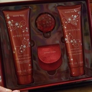 Mary Kay affection gift set